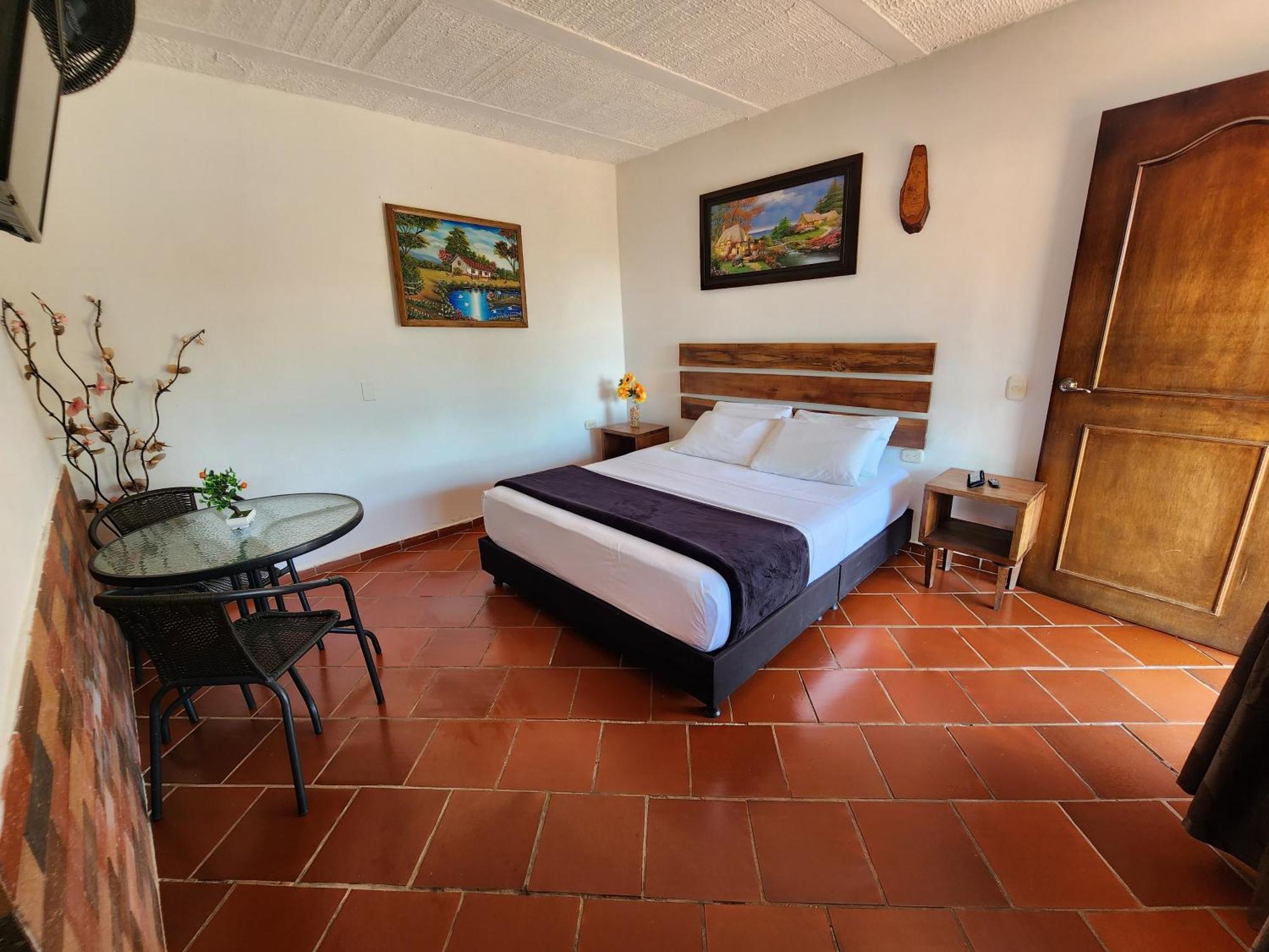 Hotel Campestre Palmas Del Zamorano San Gil Exterior foto