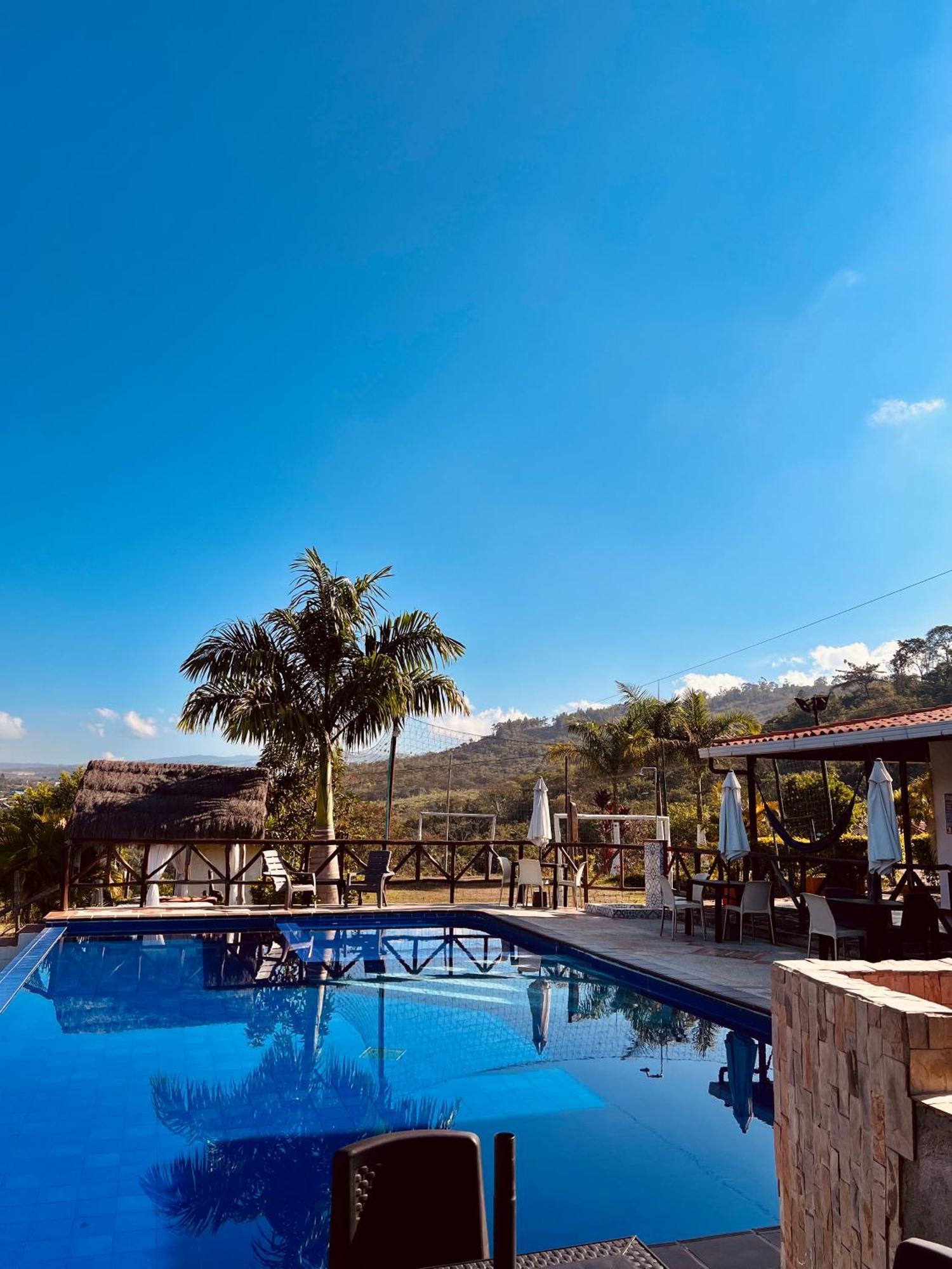 Hotel Campestre Palmas Del Zamorano San Gil Exterior foto